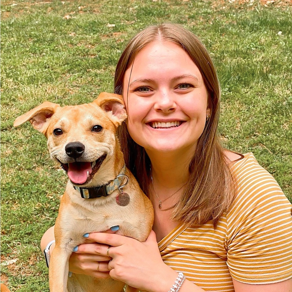 Meet your Posher, Emily